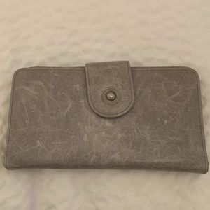 Hobo wallet/ wristlet